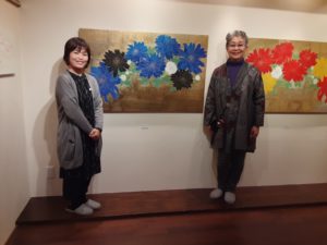 新春にふさわしい絵画展にいきました🌹