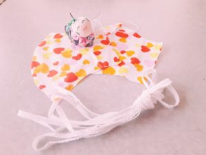 ハート柄♡のマスク😷を作成中です。婚活中のあなたに❤️