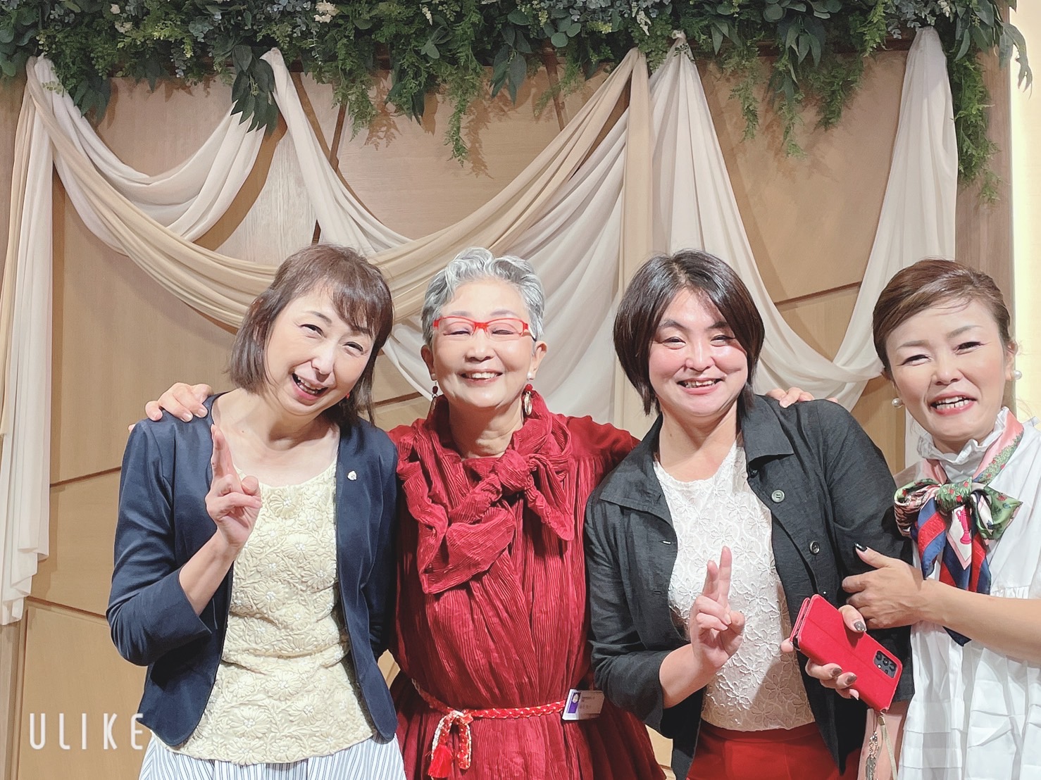 大阪府倫理法人会『女性委員会新旧交代式』が素敵場所で素敵な倫友さんとすな時間を過ごしました💐💐💐