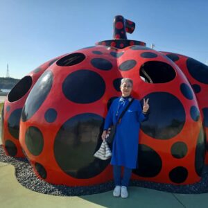 連休明けは《芸術の島》『直島』(香川県)を訪ねて、素敵な１日を過ごしました🌱🌿🍀🌷🌹